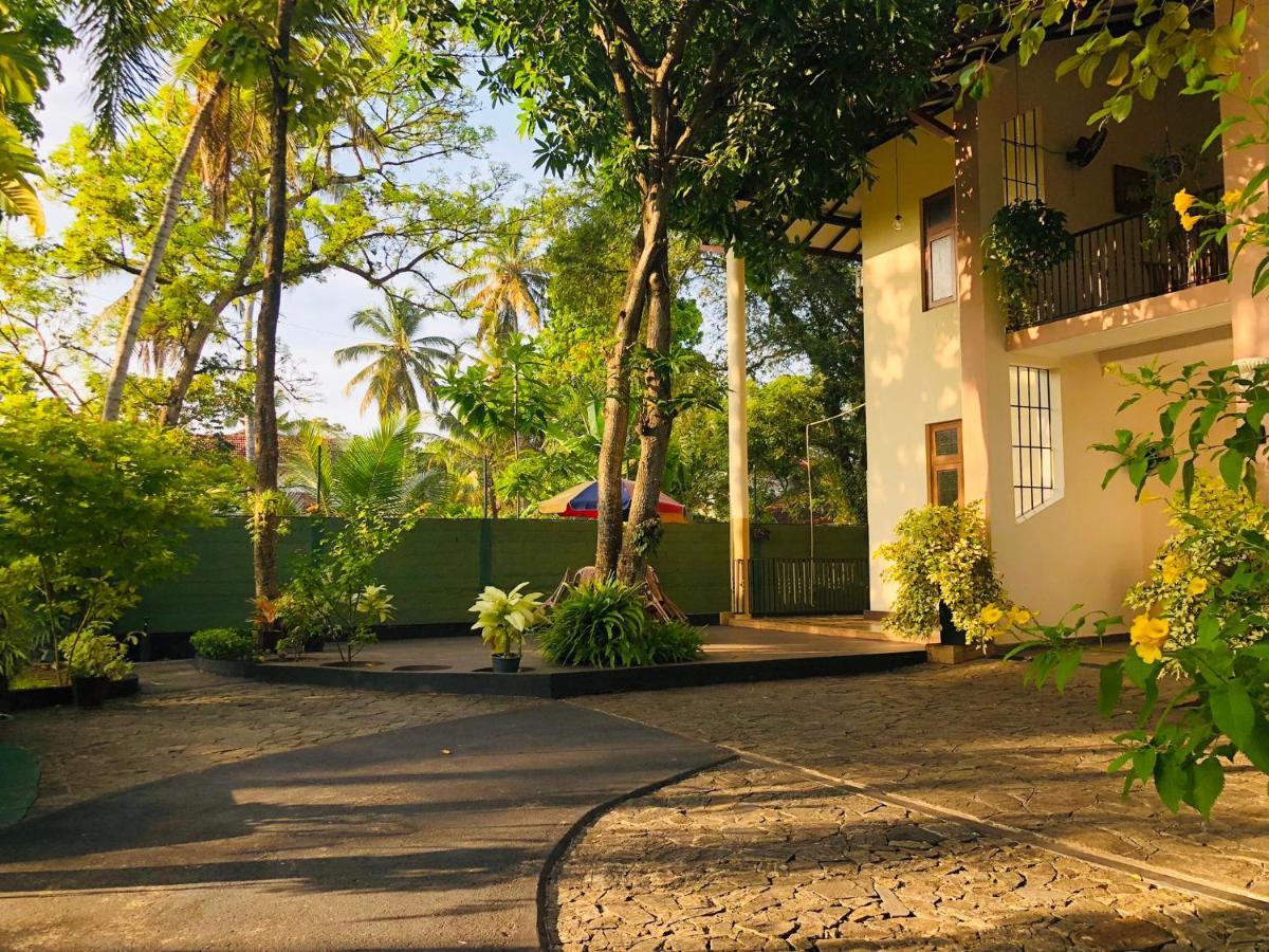 West Dene Negombo Exterior foto