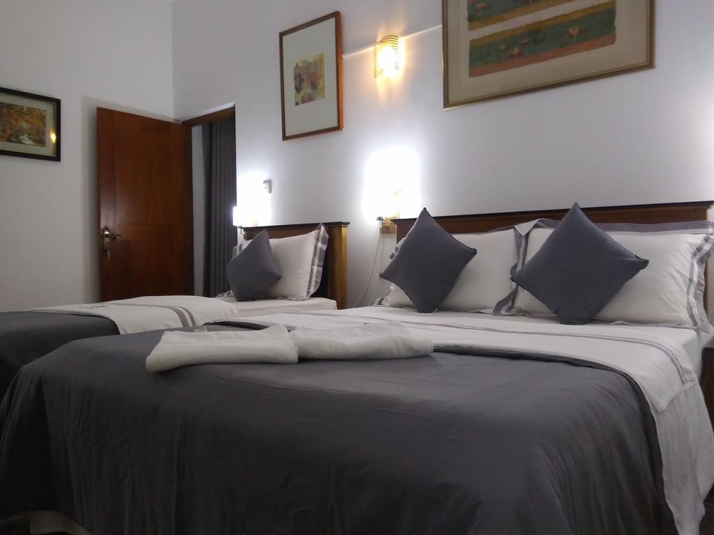 West Dene Negombo Exterior foto